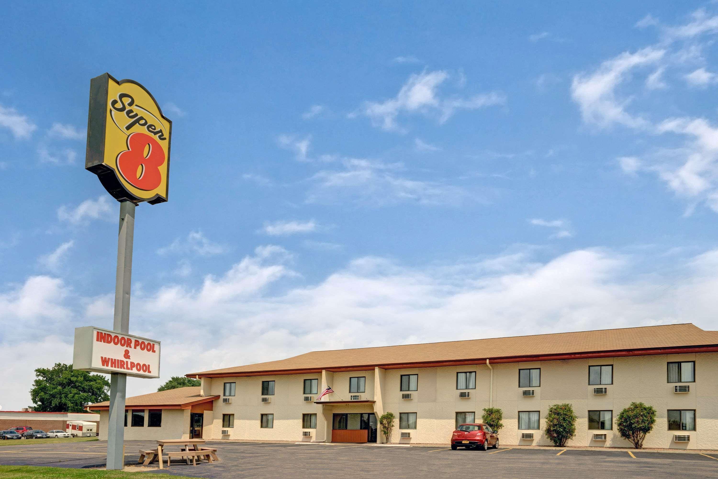 Super 8 By Wyndham Buffalo Экстерьер фото